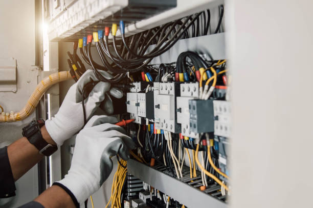 Best Circuit Breaker Repair  in Red Lake, MN